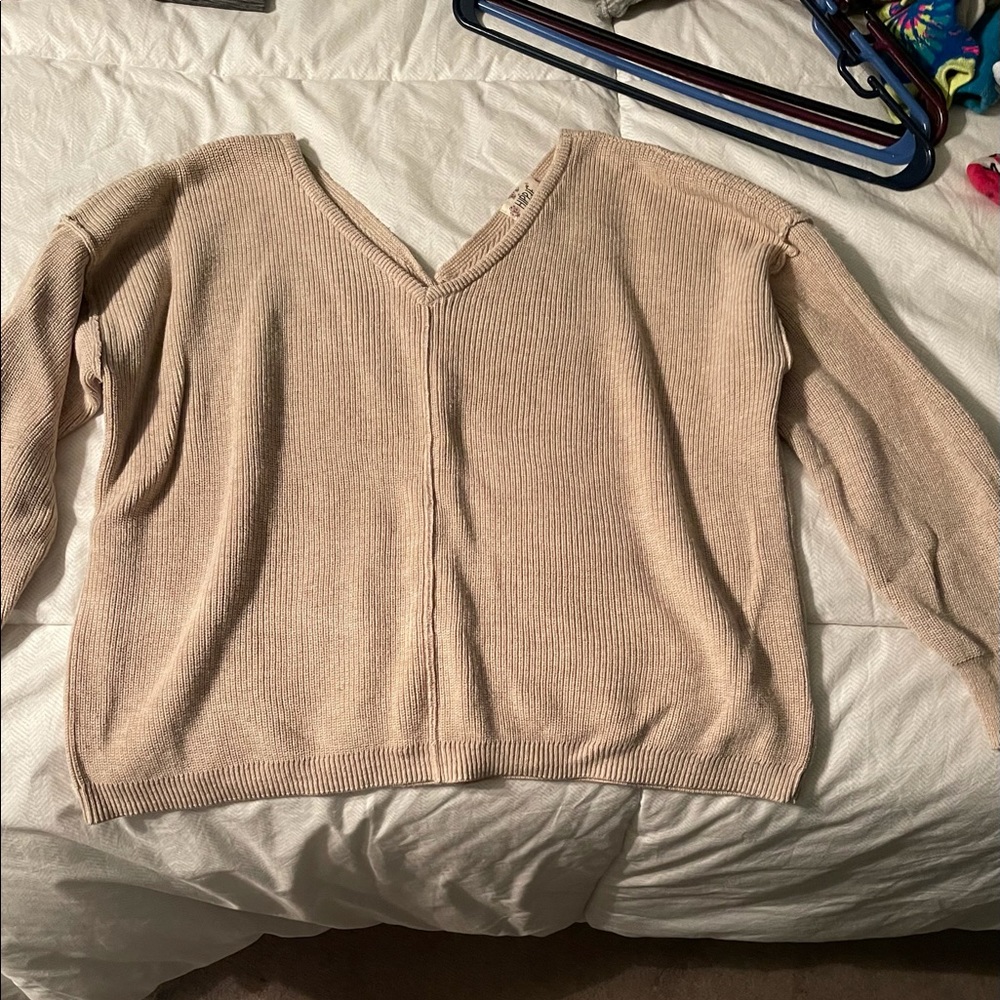 super cute sweater